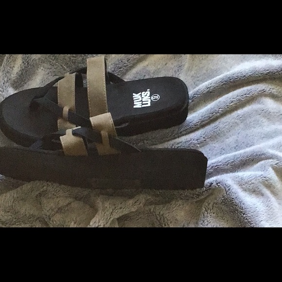 Muk Luks Sandals - Picture 6 of 6